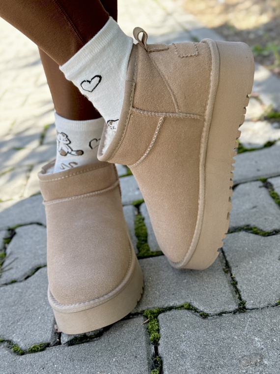 Śniegowce z Naturalnej Skóry – Komfort i Styl na Co Dzień