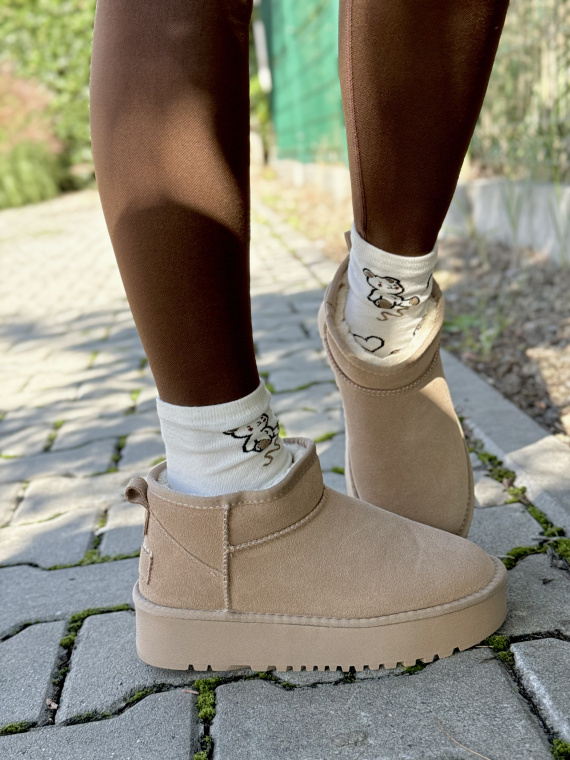 Śniegowce z Naturalnej Skóry – Komfort i Styl na Co Dzień