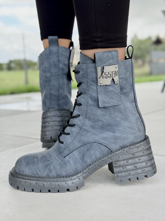 Trapery z Naturalnej Skóry – Styl i Komfort na Lata