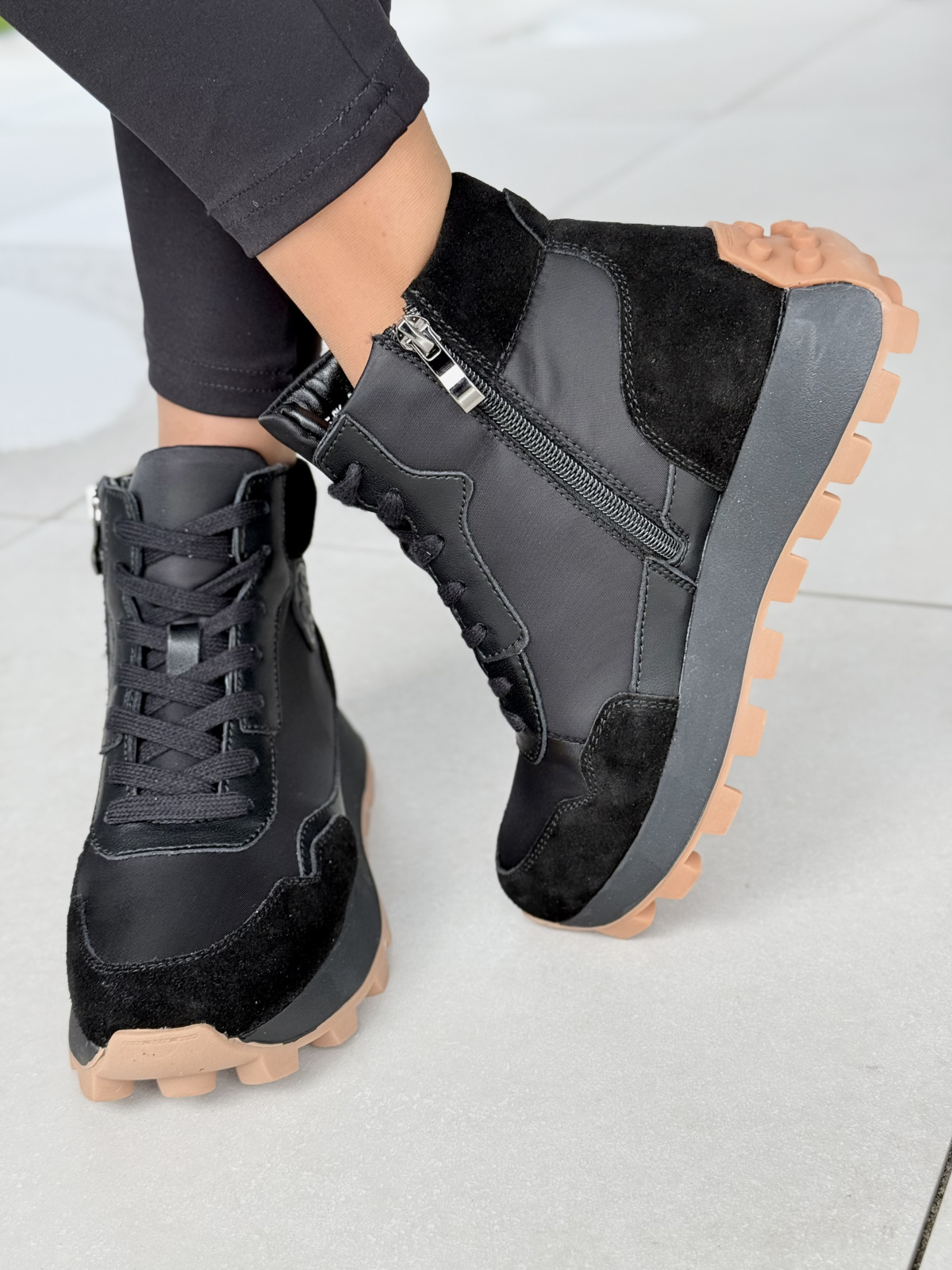 Sneakersy ze Skóry Naturalnej – Idealne na Zimę