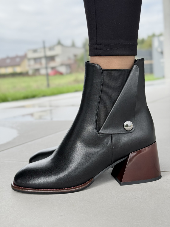 Botki ze Skóry Naturalnej – Piękno i Wygoda w Jednym