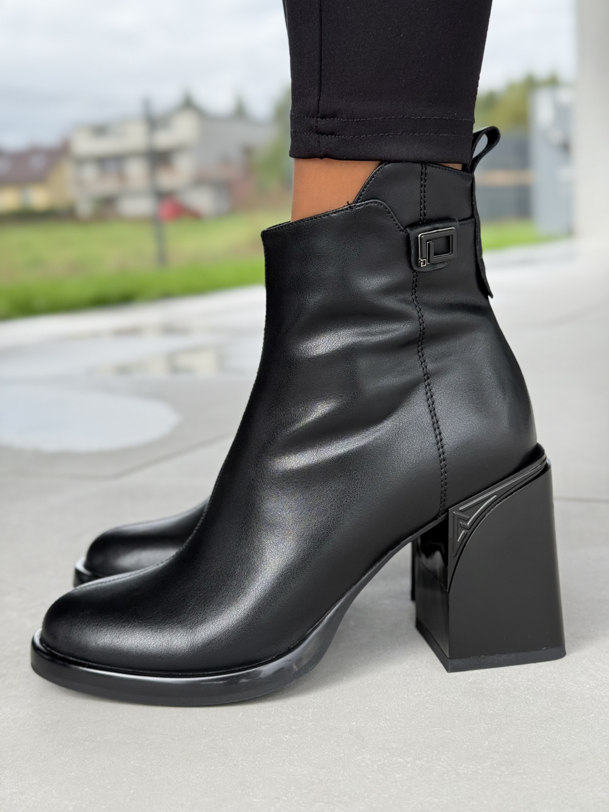 Eleganckie botki ze skóry naturalnej – styl i wygoda na co dzień