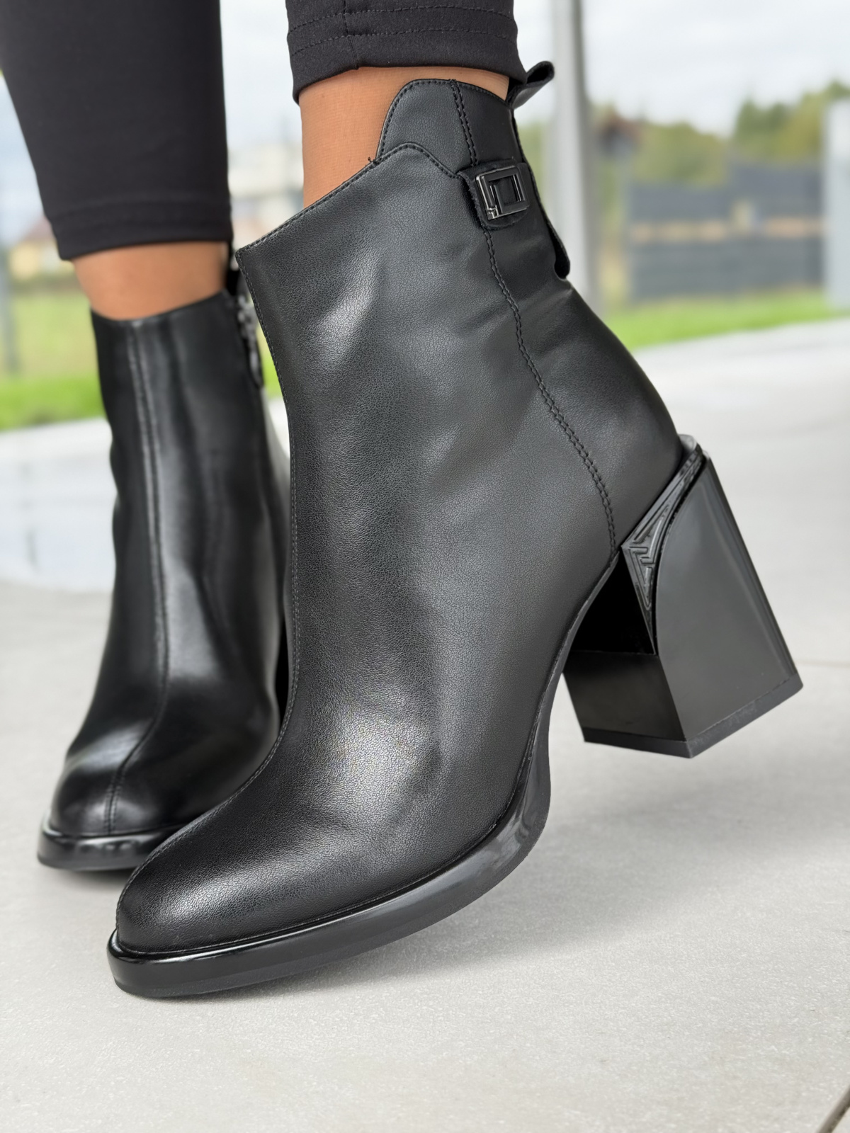 Eleganckie botki ze skóry naturalnej – styl i wygoda na co dzień