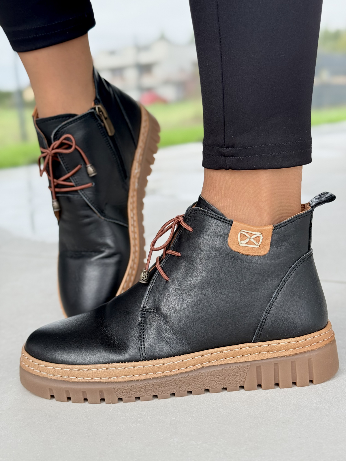 Skórzane Botki Damskie OLEKSY – Styl, Który Oddycha