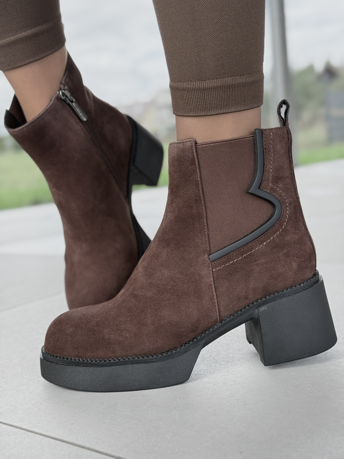 Botki z Naturalnej Skóry – Komfort i Styl na Co Dzień