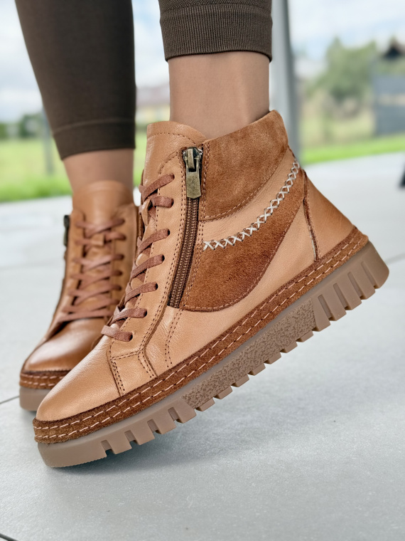 Botki OLEKSY z naturalnej skóry – styl i wygoda na co dzień