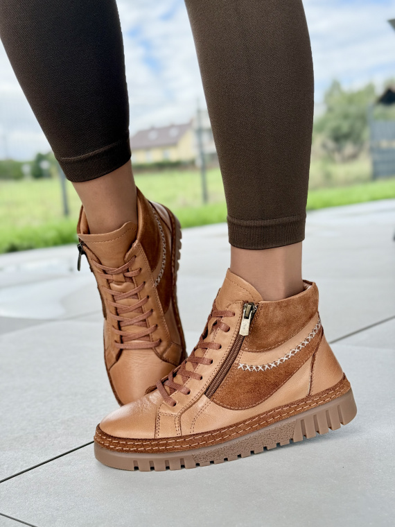 Botki OLEKSY z naturalnej skóry – styl i wygoda na co dzień