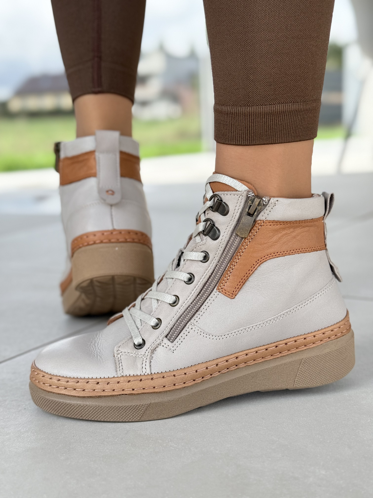 Botki damskie OLEKSY ze skóry naturalnej