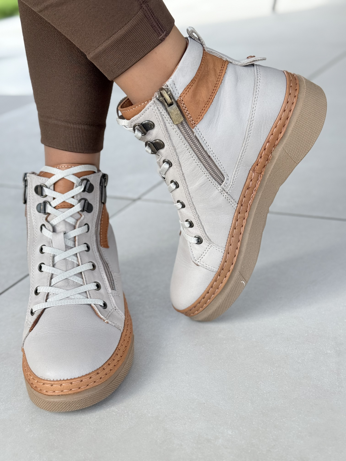 Botki damskie OLEKSY ze skóry naturalnej