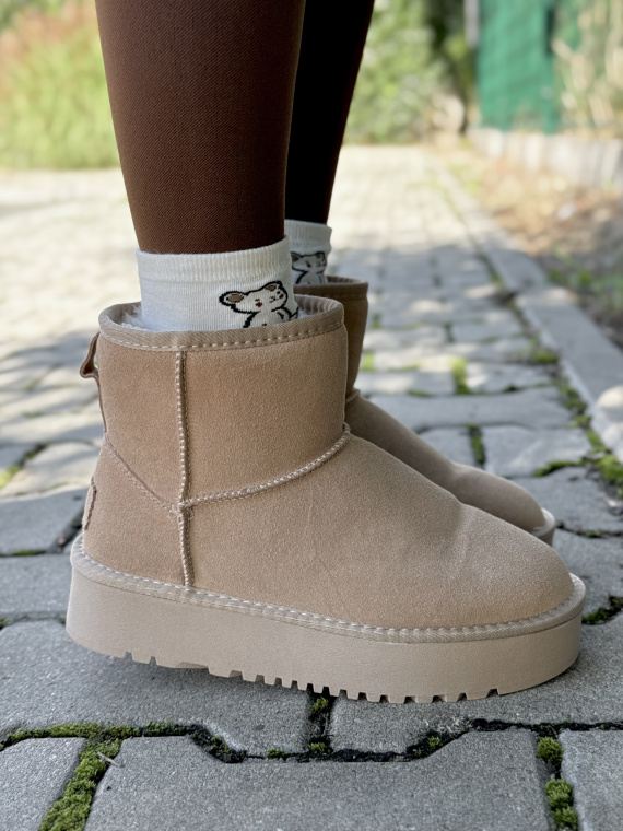 Skórzane Śniegowce dla Wymagających