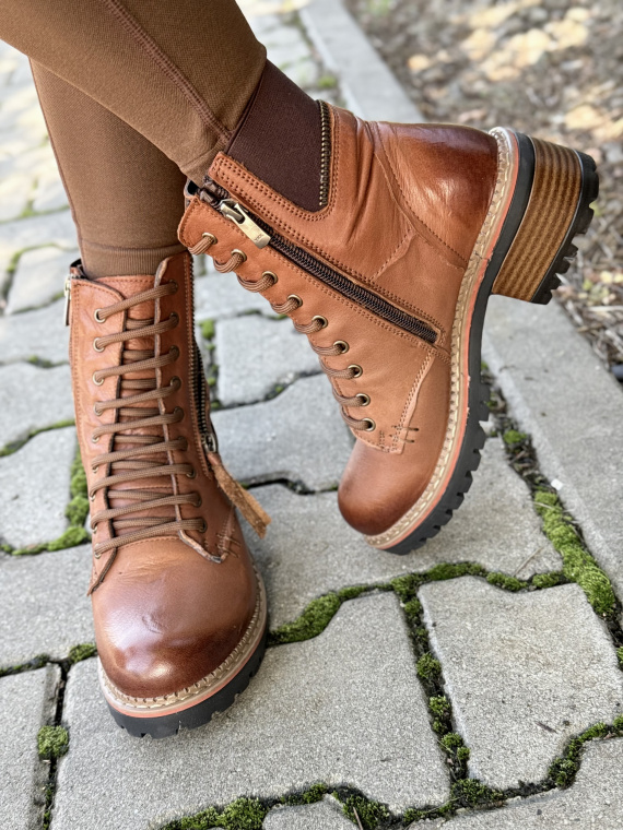 Botki OLEKSY z naturalnej skóry – elegancja i wygoda na co dzień