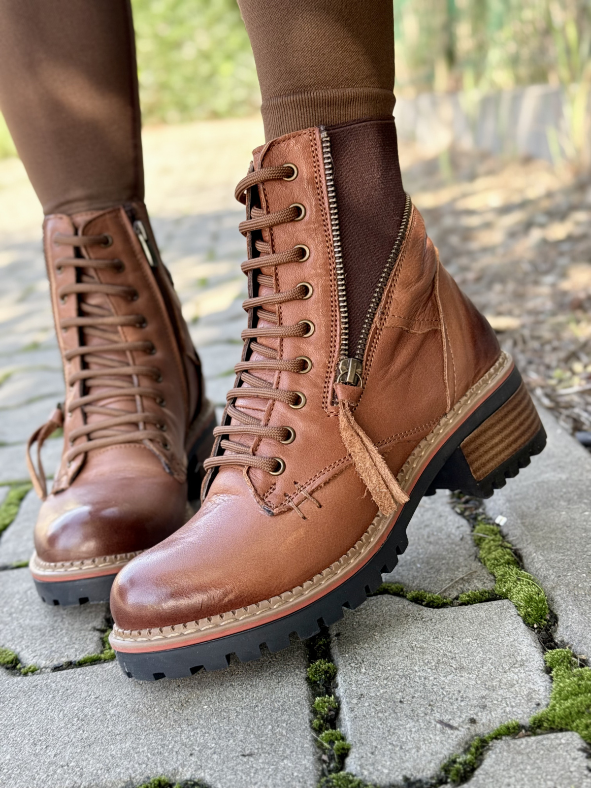 Botki OLEKSY z naturalnej skóry – elegancja i wygoda na co dzień