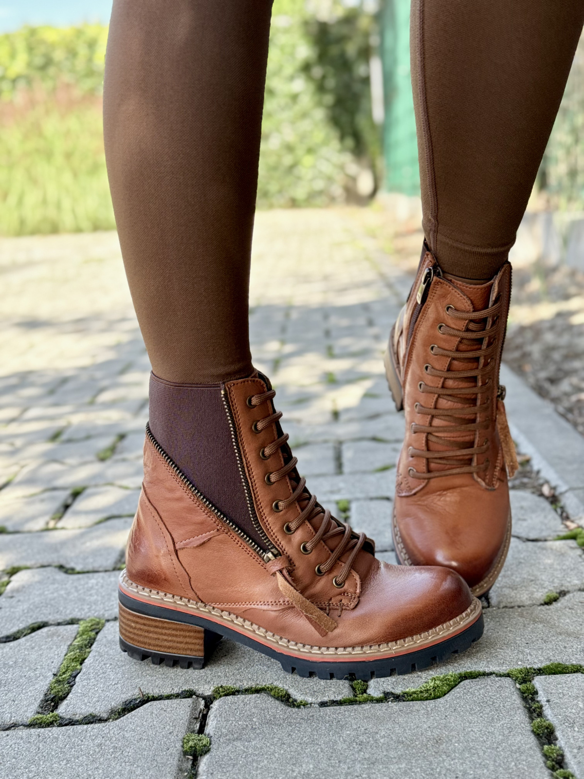 Botki OLEKSY z naturalnej skóry – elegancja i wygoda na co dzień