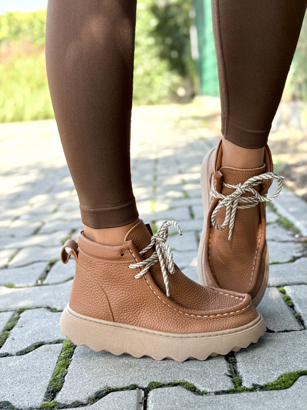 Trapery OLEKSY z naturalnej skóry – styl, wygoda i trwałość