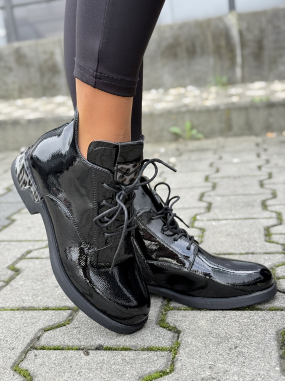 Damskie botki ze skóry naturalnej – elegancja i wygoda na każdy dzień