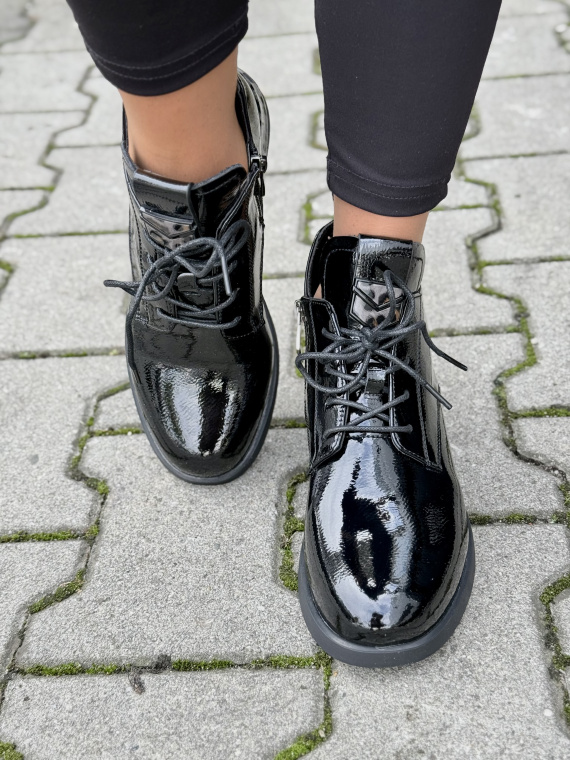 Damskie botki ze skóry naturalnej – elegancja i wygoda na każdy dzień