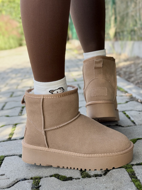 Śniegowce z naturalnej skóry – ciepło i styl na zimę