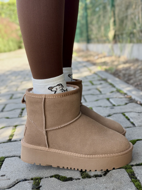 Śniegowce z naturalnej skóry – ciepło i styl na zimę