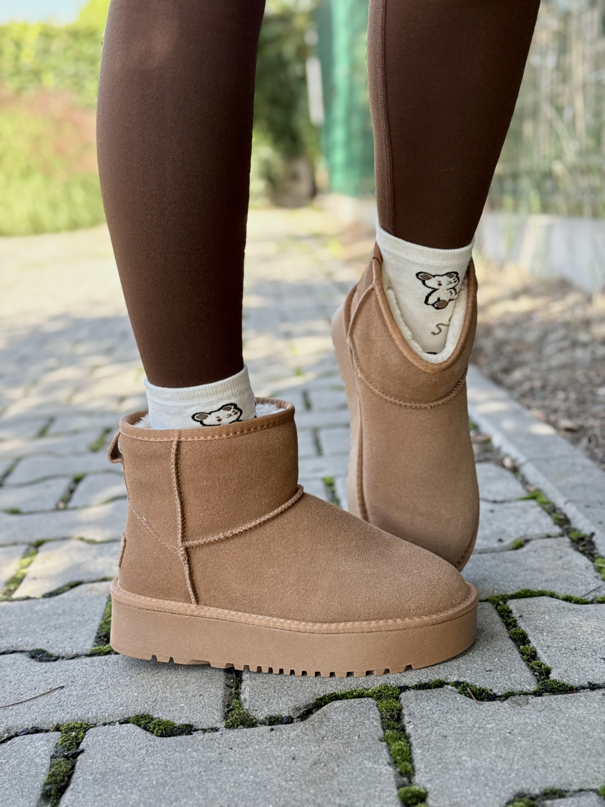 Śniegowce z naturalnej skóry – ciepło i styl na zimę