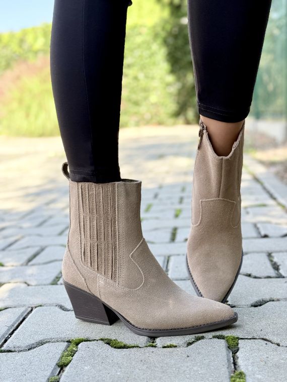 Kowbojki damskie ze skóry naturalnej