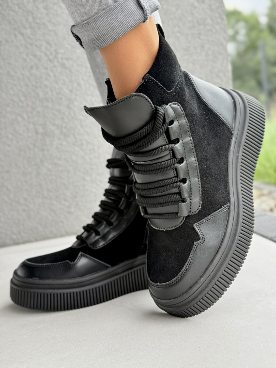 Damskie botki ze skóry naturalnej – styl i wygoda na co dzień