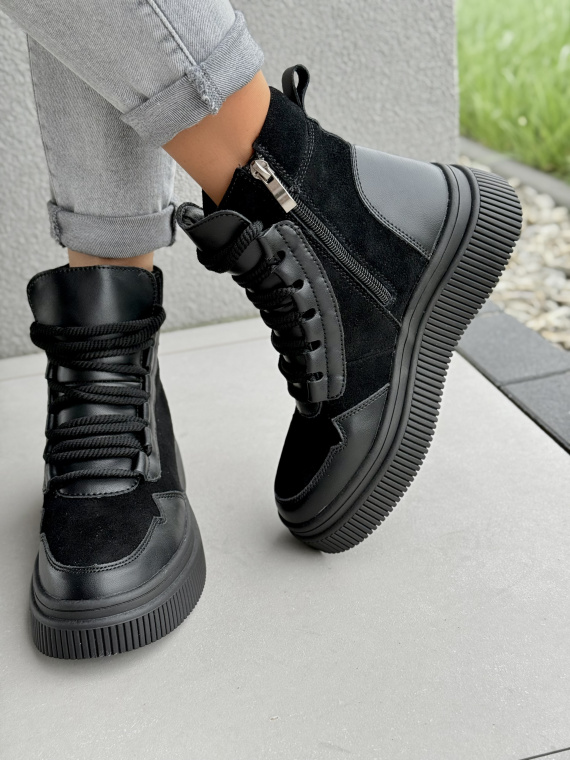 Damskie botki ze skóry naturalnej – styl i wygoda na co dzień