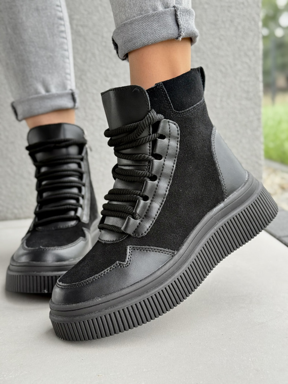 Damskie botki ze skóry naturalnej – styl i wygoda na co dzień