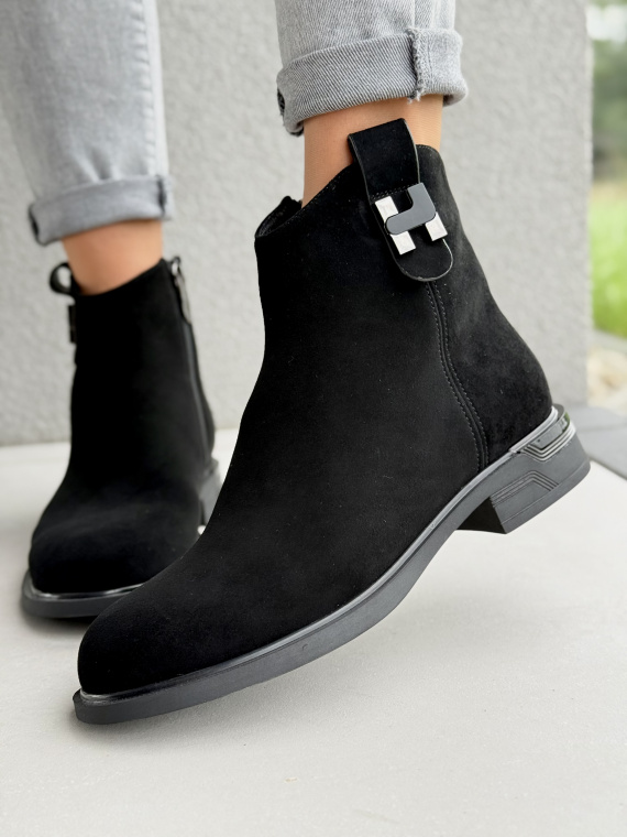 Botki damskie ze skóry naturalnej – elegancja i wygoda