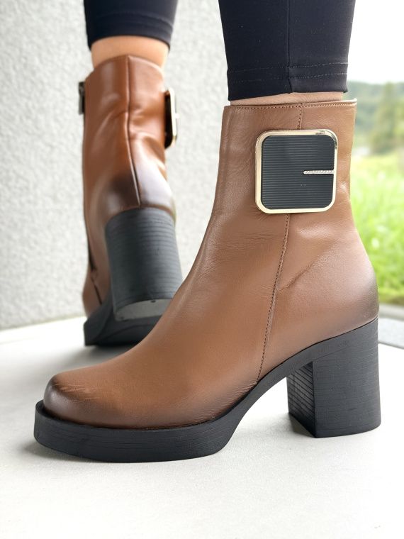 Botki damskie ze skóry naturalnej – elegancja i wygoda na co dzień