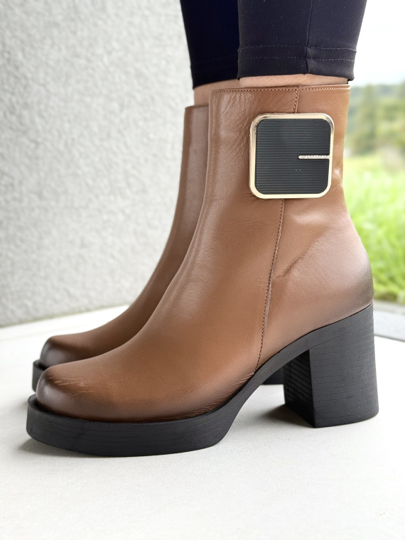 Botki damskie ze skóry naturalnej – elegancja i wygoda na co dzień