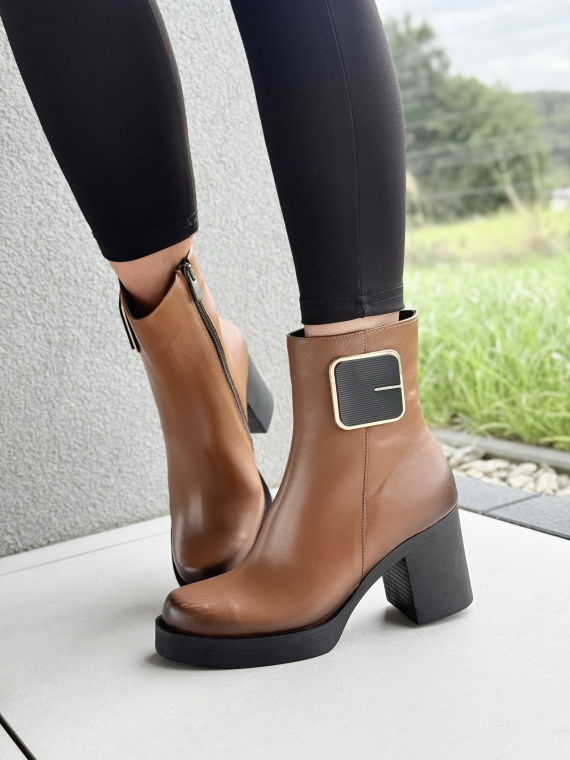 Botki damskie ze skóry naturalnej – elegancja i wygoda na co dzień