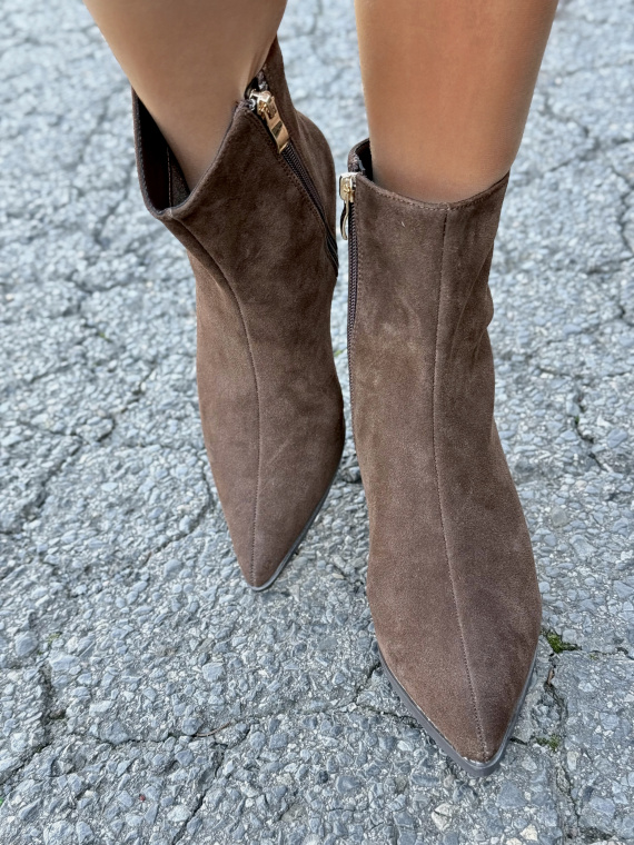 Eleganckie botki damskie ze skóry naturalnej