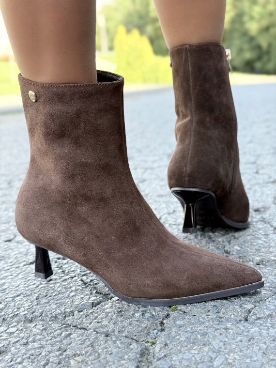 Eleganckie botki damskie ze skóry naturalnej