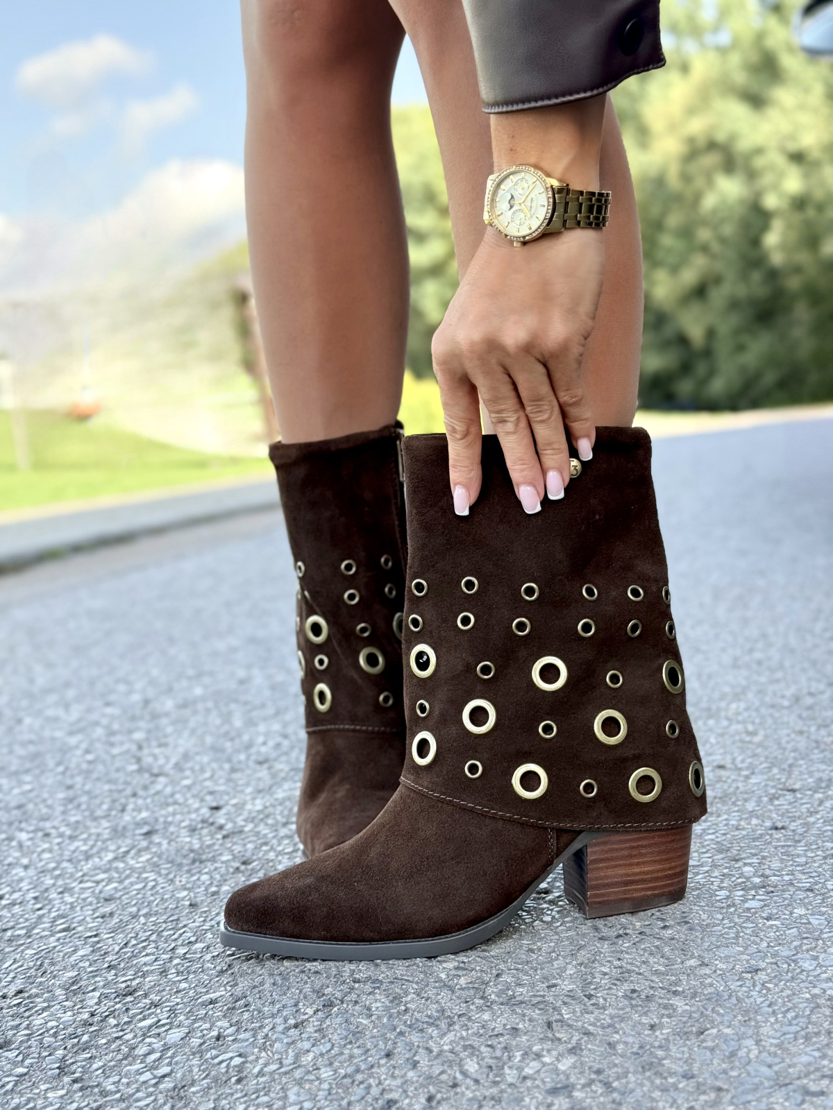 Kowbojki ze skóry naturalnej – styl i wygoda na co dzień