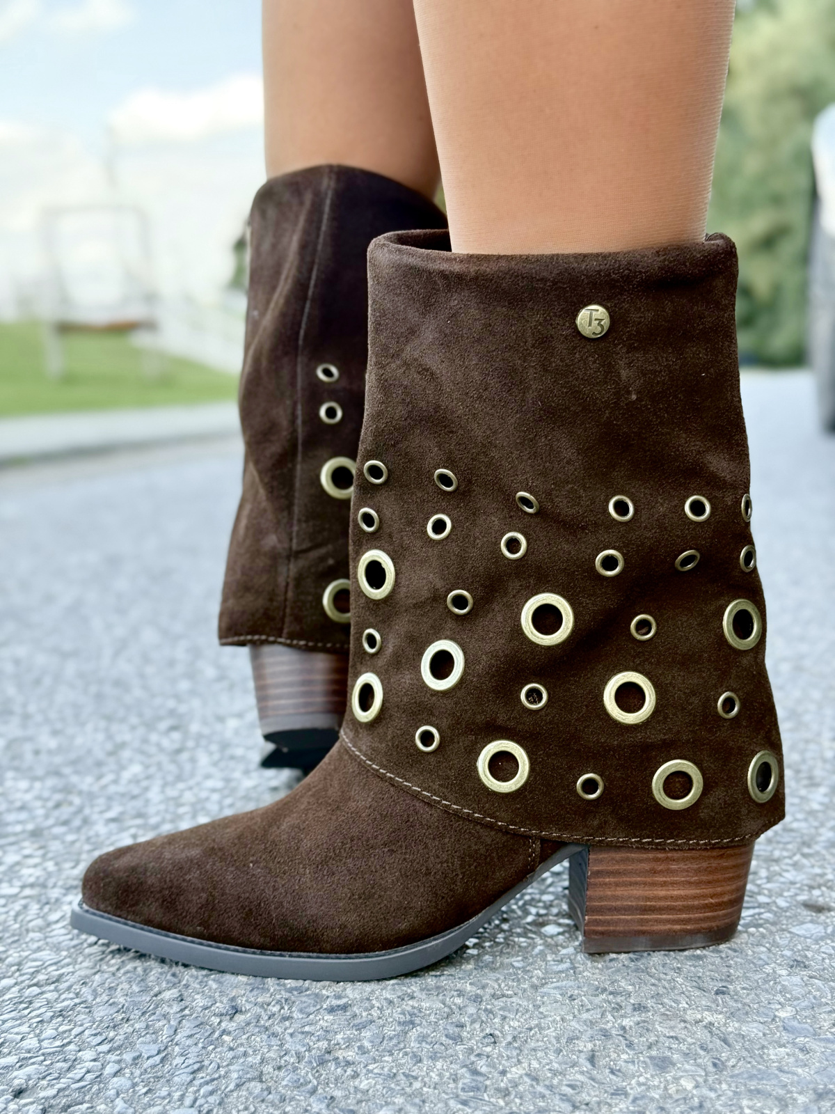 Kowbojki ze skóry naturalnej – styl i wygoda na co dzień