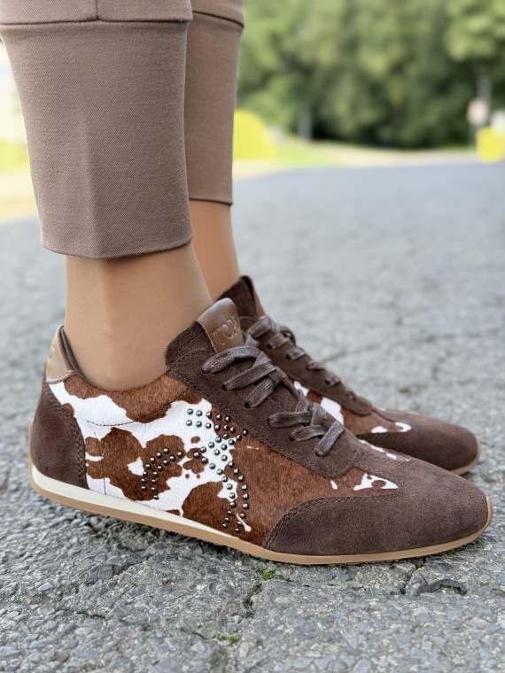 Sneakersy damskie z naturalnej skóry – elegancja w ruchu