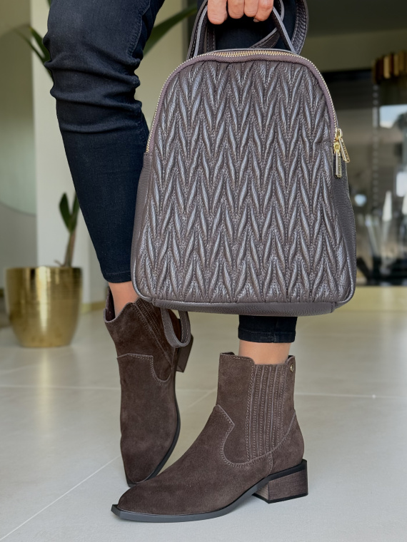 Eleganckie botki z naturalnej skóry dla wymagających kobiet