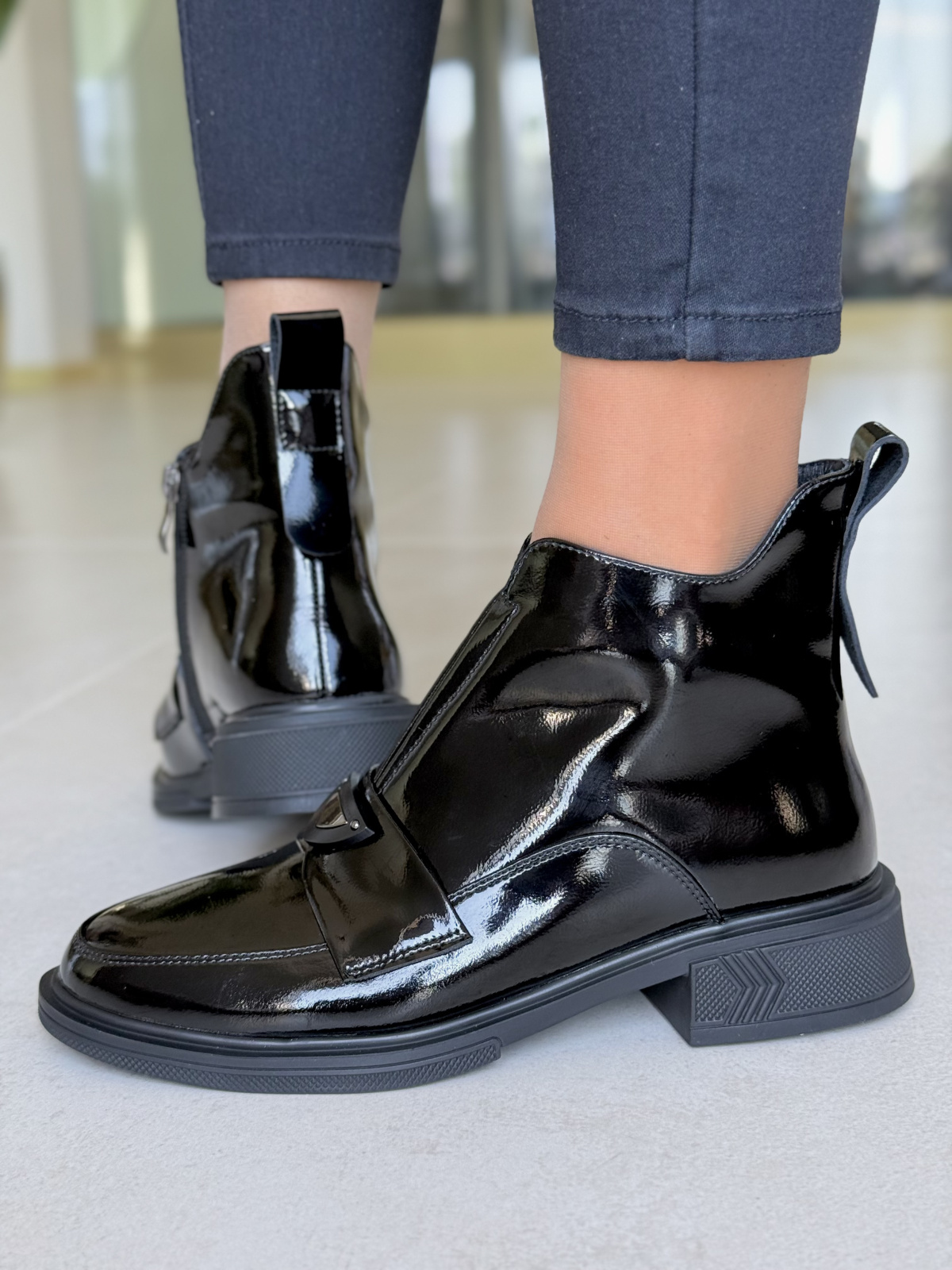 Botki damskie ze skóry naturalnej – elegancja i wygoda w jednym