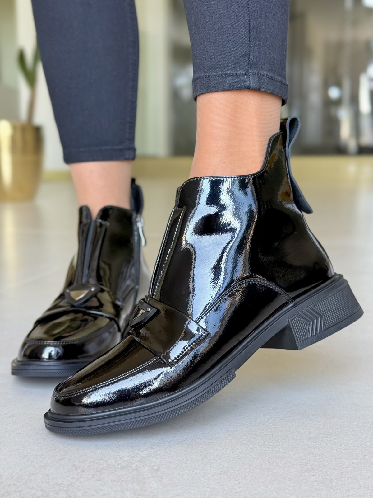 Botki damskie ze skóry naturalnej – elegancja i wygoda w jednym