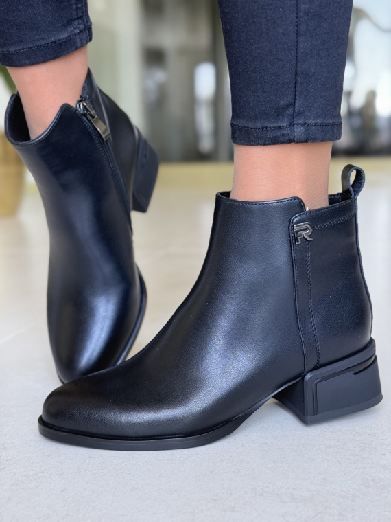 Eleganckie botki damskie ze skóry naturalnej