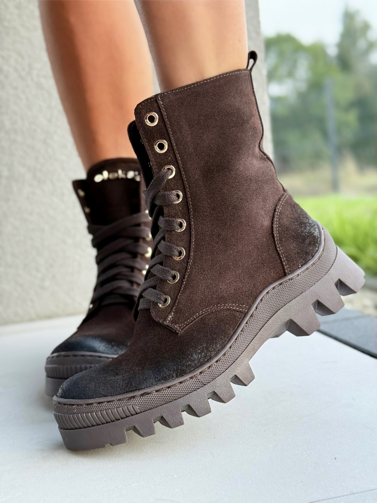 Trapery damskie OLEKSY z naturalnej skóry – Polskiej produkcji