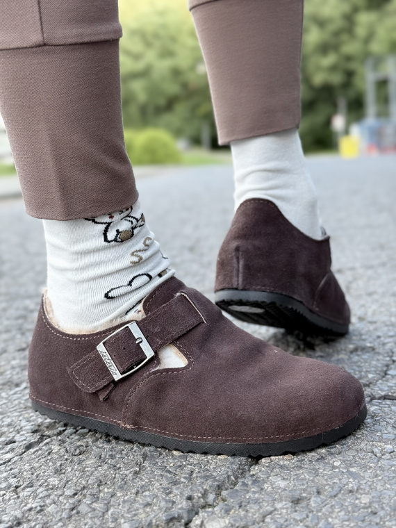 Śniegowce ze skóry naturalnej – komfort i styl na zimę