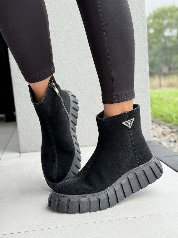 Damskie botki ze skóry naturalnej – styl, wygoda i trwałość w jednym