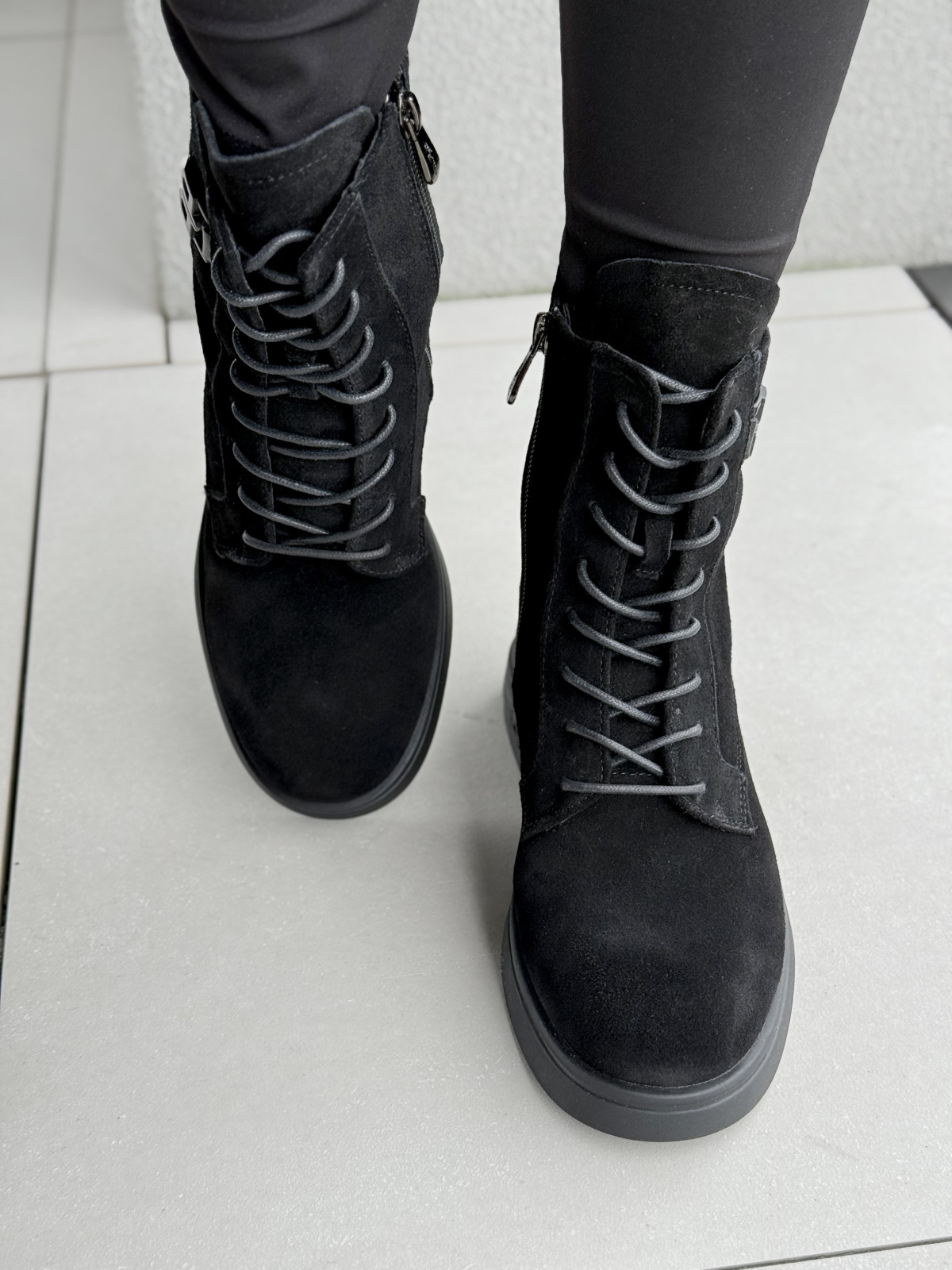 Botki ze skóry naturalnej – styl i wygoda w jednym