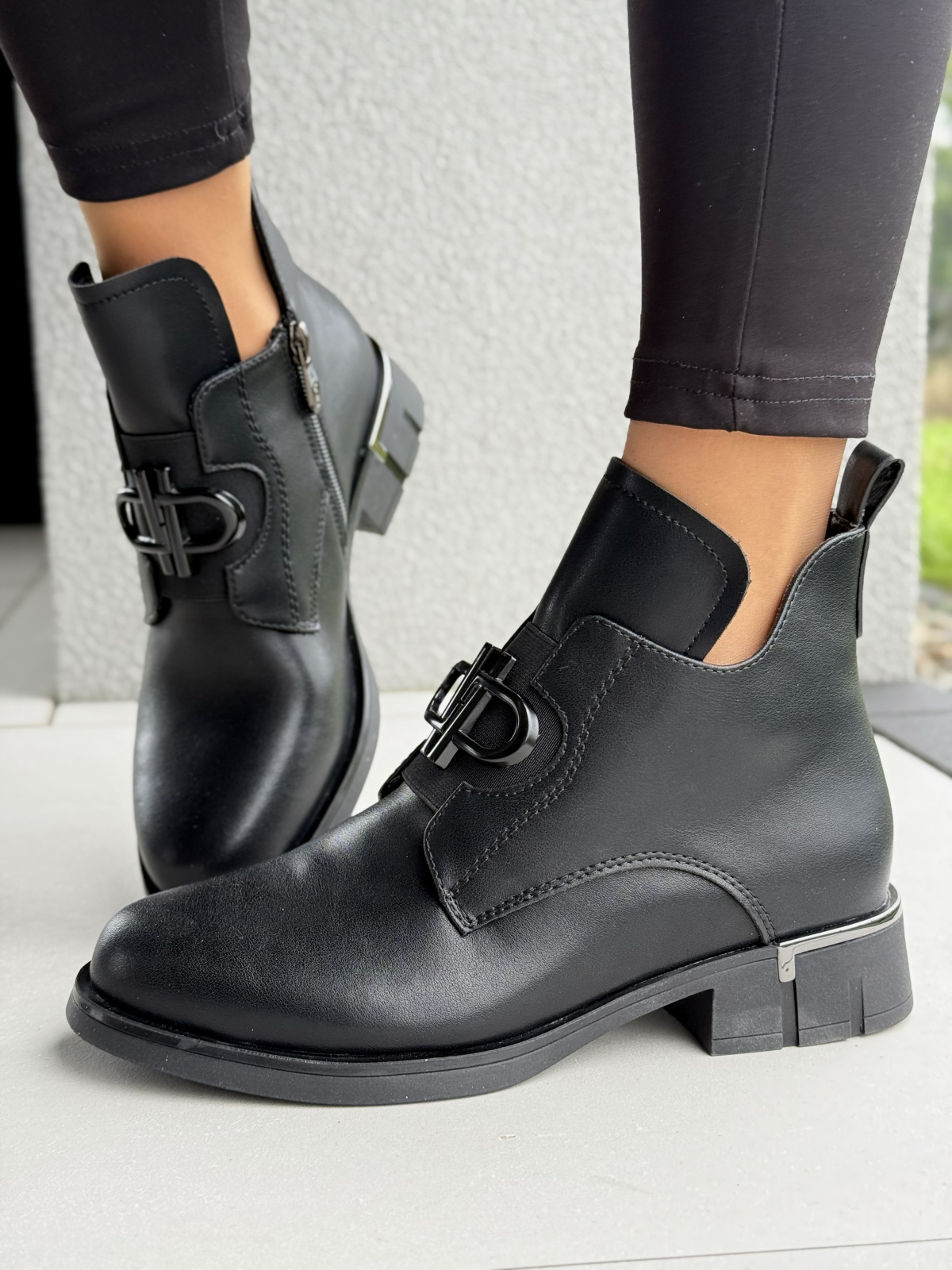 Botki damskie ze skóry naturalnej – elegancja i wygoda