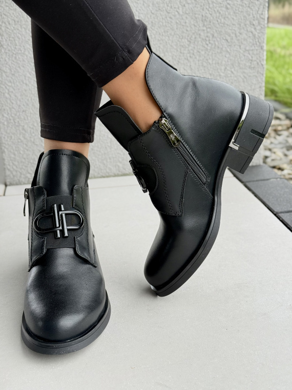 Botki damskie ze skóry naturalnej – elegancja i wygoda