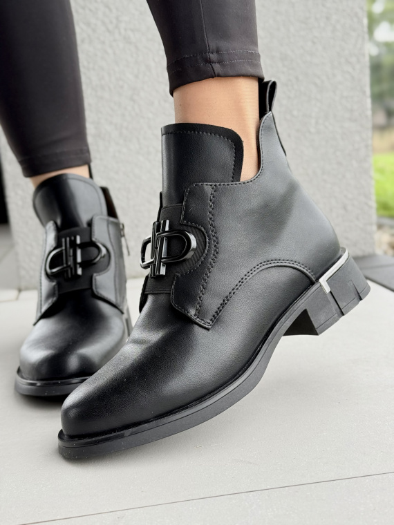 Botki damskie ze skóry naturalnej – elegancja i wygoda