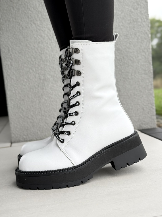 Botki skórzane białe – luksus, który czuć w każdym kroku