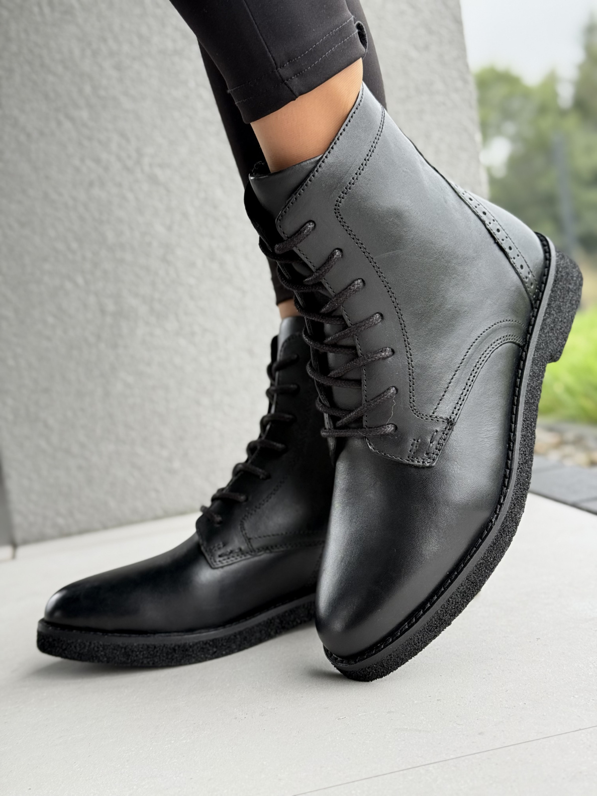 Klasyczne botki ze skóry naturalnej – must have w Twojej szafie