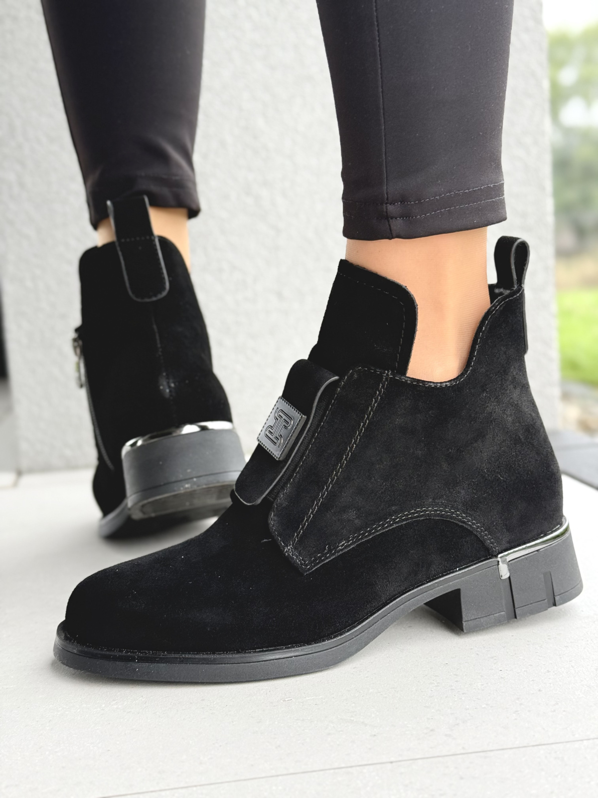 Botki damskie ze skóry naturalnej – ponadczasowa jakość